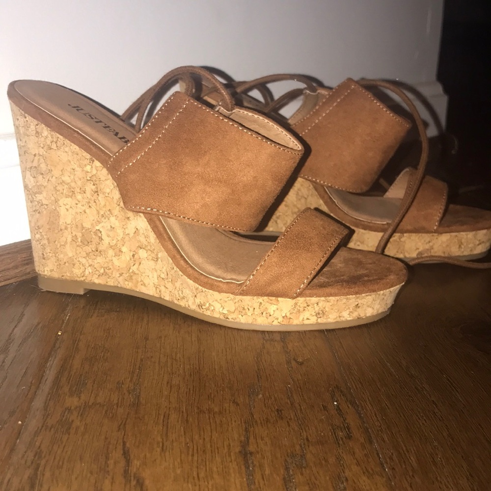 NEVER WORN JustFab lace up low wedge